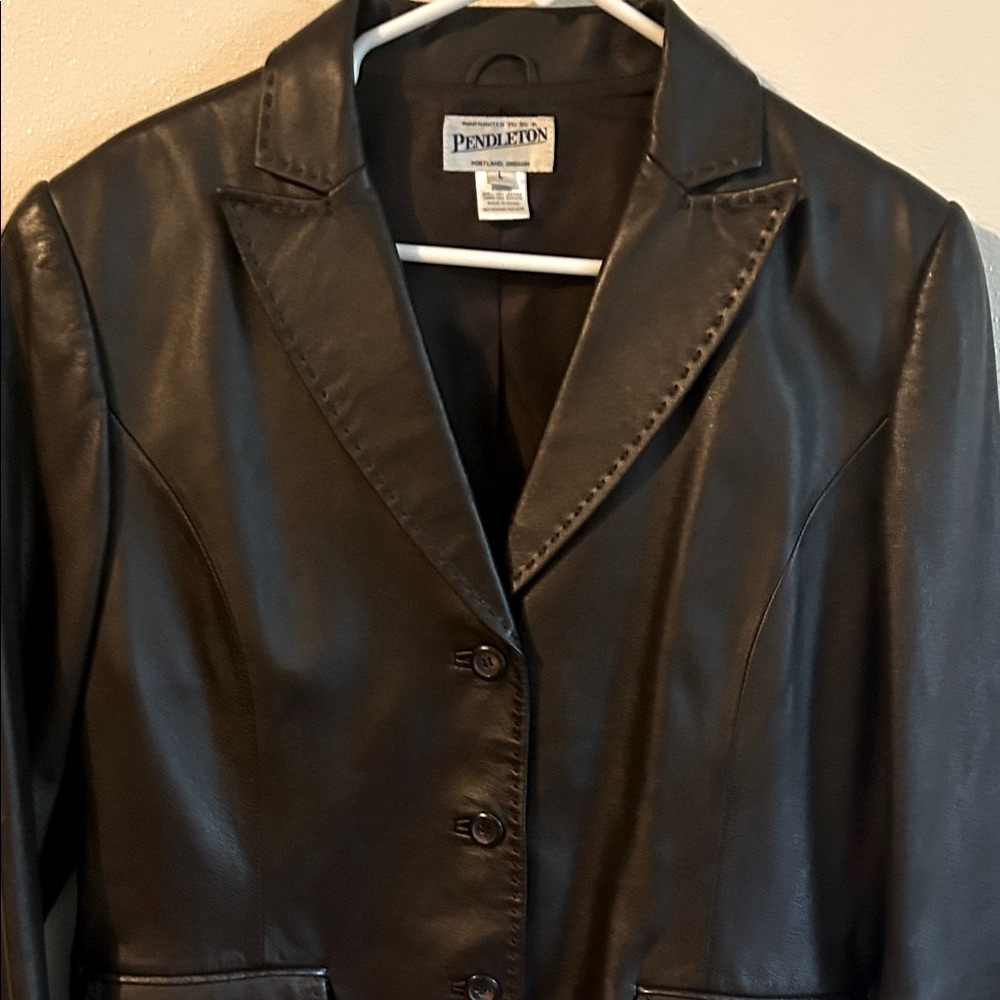 Fall Preview: Vintage Classic Pendleton Women L D… - image 2